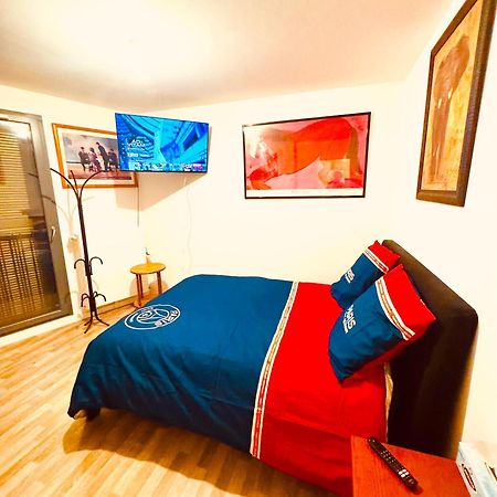Jolie Chambre A Nanterre Prefecture Proche La Defense Arena Campus Sncf Et Paris Eksteriør bilde