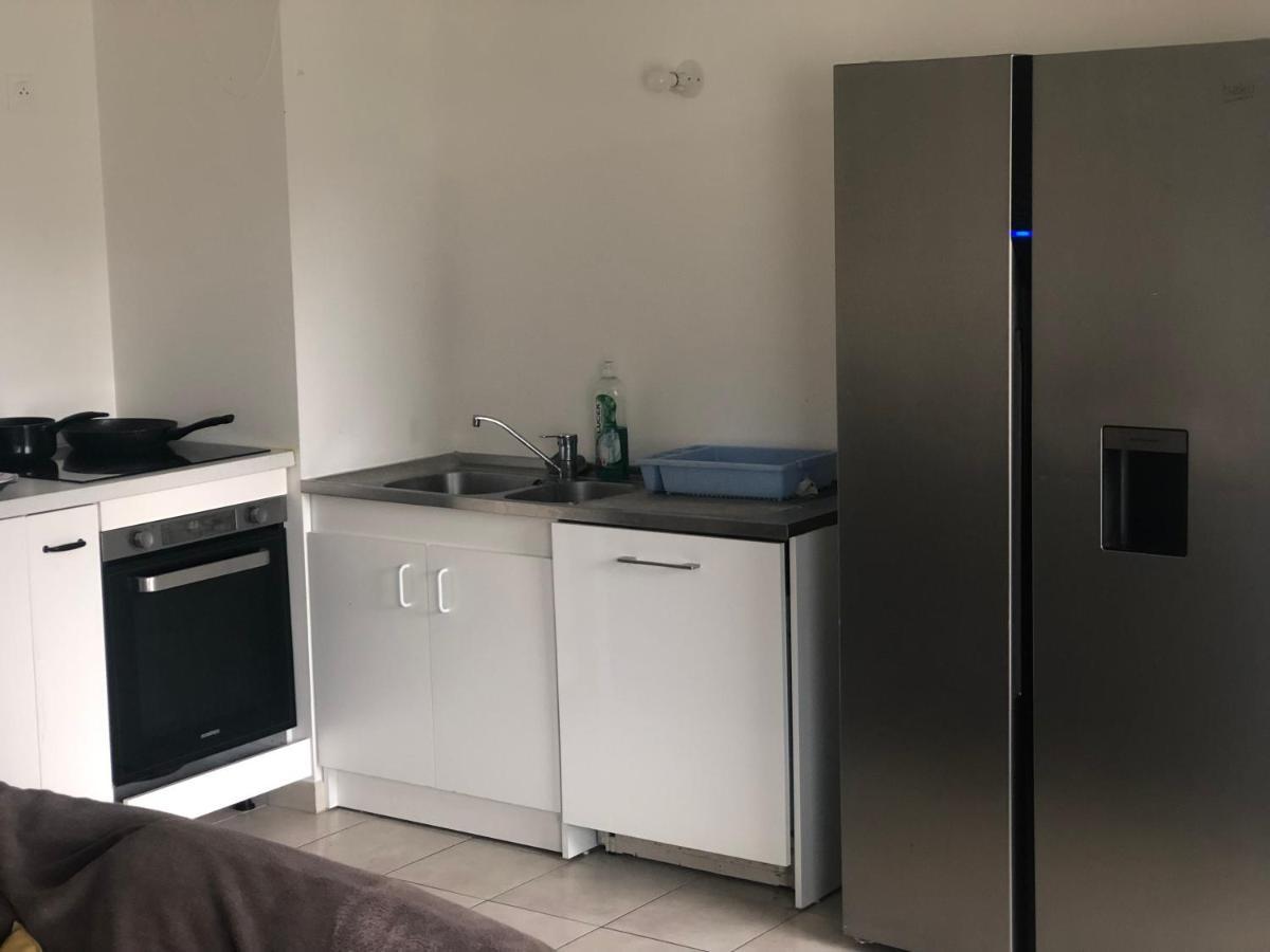 Jolie Chambre A Nanterre Prefecture Proche La Defense Arena Campus Sncf Et Paris Eksteriør bilde